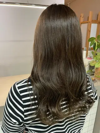 ロング カラー haruki所属・高木 陽菜のヘアスタイル