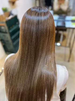 ロング カラー 髪質改善トリートメントループス大倉山店所属・けい もえこのヘアスタイル