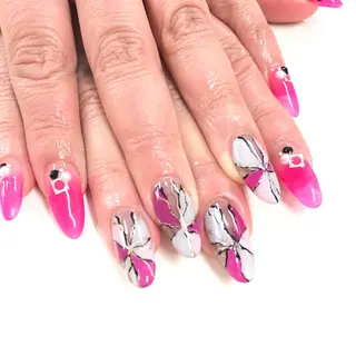 ネイル ユリシスネイル 担当近藤のネイルデザイン