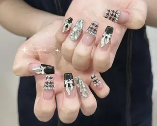 ネイル RINA 🤍のネイルデザイン