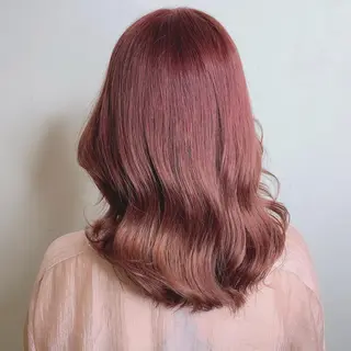 ミディアム カラー オリーブカラー 特化　　kaiのヘアスタイル