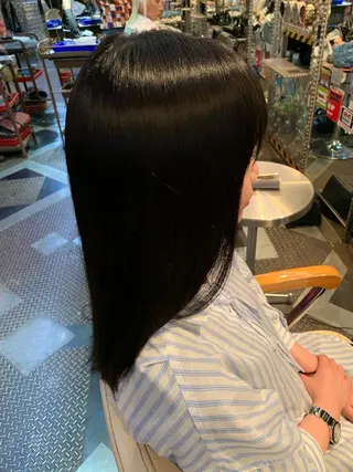 セミロング カラー haco+所属・🌈派手髪エクステ ブレイズ🌈ひろとのヘアスタイル