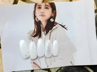 ネイル bloom *のネイルデザイン