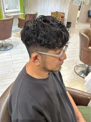 パーマ メンズ メンズパーマ特化🔥 ツイスパ/シャドウのヘアスタイル