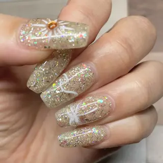 ネイル Nail Blue512所属・Nailist MINORIのネイルデザイン