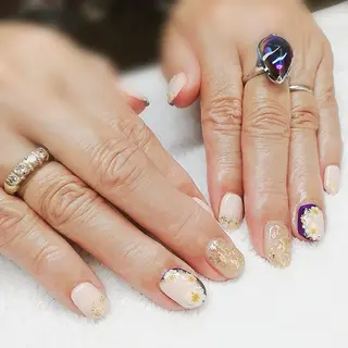 ネイル 柴崎 美幸のネイルデザイン