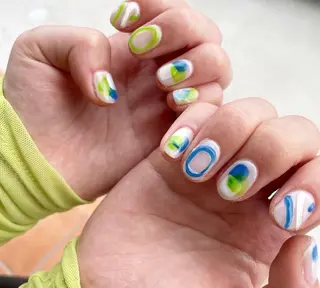 ネイル 駒月 明日香の眉毛・アイブロウイメージ