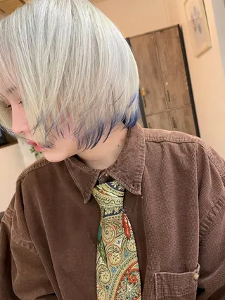 ショート カラー 守屋 颯太のヘアスタイル