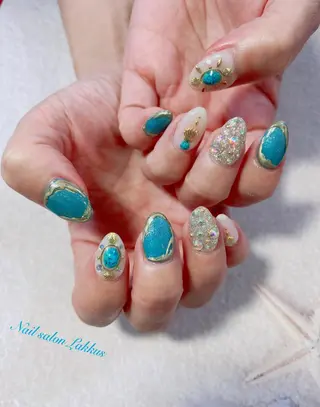 ネイル Lakkus T－CHIのネイルデザイン