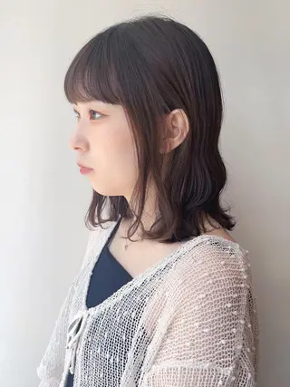 ミディアム morio from london所属・松岡彩華 ボブ /グレージュのヘアスタイル