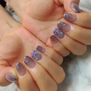 ネイル ジェヌインネイル 河内のネイルデザイン