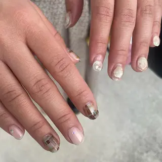 ネイル 伊藤 あかねのネイルデザイン