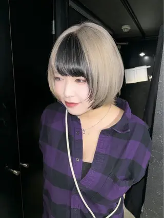 ショート カラー ももか bAteAuのヘアスタイル