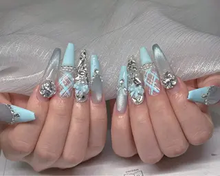 ネイル Momo チップ長さ出し専門店のネイルデザイン