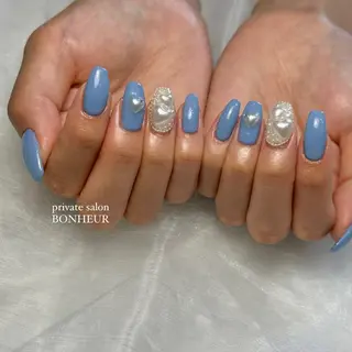 ネイル BONHEUR Annaのネイルデザイン