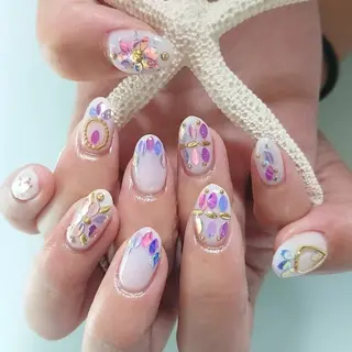 ネイル QULEONAIL所属・大城 裕麻のネイルデザイン