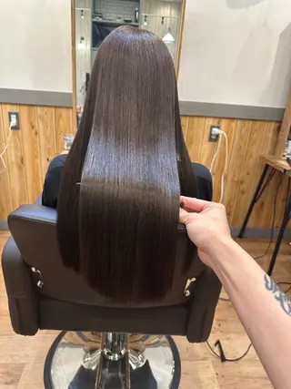 ロング カラー CALAMARI所属・【渋谷で人気】艶髪× 髪質改善/ツヤカラーのヘアスタイル