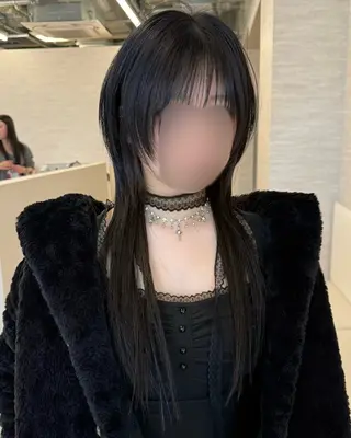 ロング 韓国リアルハッシュ レイヤーカットのヘアスタイル