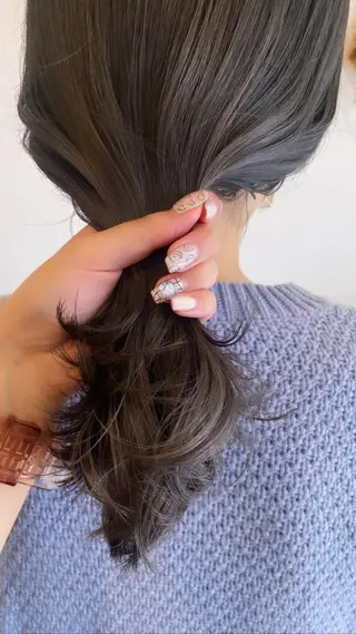 セミロング botan🦖*･ amiのヘアスタイル