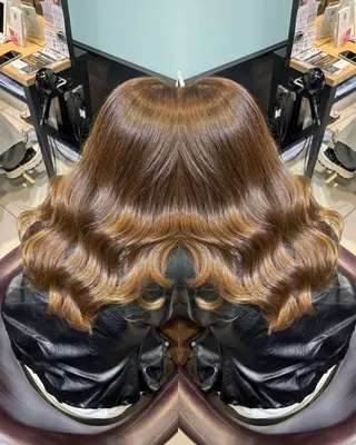 ロング カラー 🦋レイヤー✖︎ 髪質改善🦋リョウヤのヘアスタイル