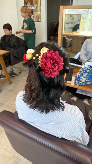 ミディアム ヘアアレンジ ハイトーン/ダブル カラー/あやかのヘアスタイル