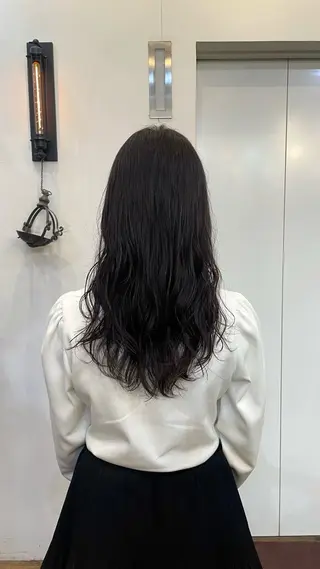 ロング 坂本 菜摘のヘアスタイル