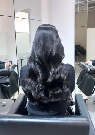 ロング カラー ヘアアレンジ 髪質改善/ 艶カラー【心斎橋】のヘアスタイル