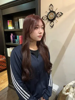 ロング 藤川 千歳のヘアスタイル