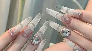 ネイル D-BEAUTY Nailsalonのネイルデザイン