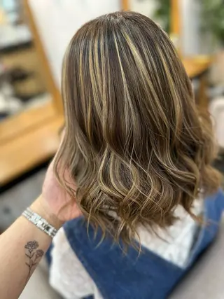 カラー 🎀ikuno🎀 Lovis 🫧艶髪のヘアスタイル