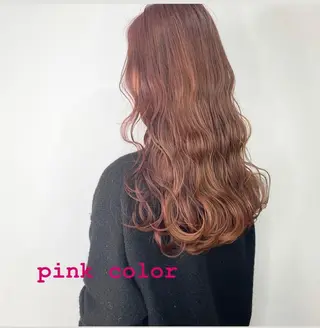 カラー 家里 圭子のヘアスタイル