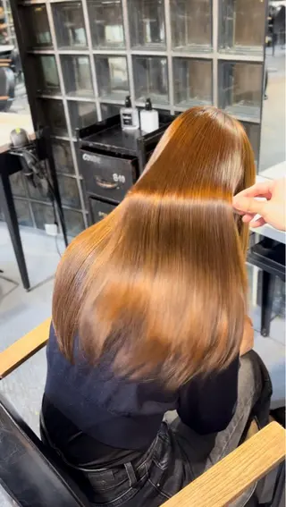 ロング 全レングスカット 特化🫧新井啓吾のヘアスタイル