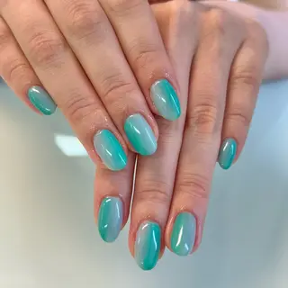 ネイル Bianca YOKOTANI🌻のネイルデザイン