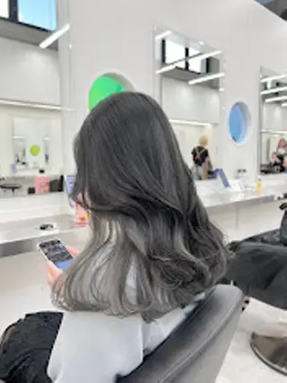 カラー 🪞【公式】表参道 🪞knot🪞のヘアスタイル