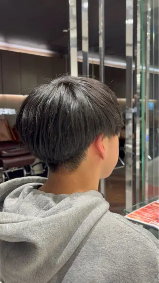 メンズ 大河 由依のヘアスタイル