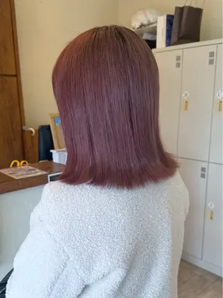 ミディアム カラー 亀田 乃愛のヘアスタイル