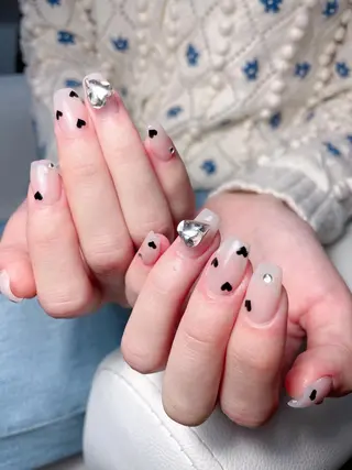 ネイル M🌷nail 長さだし専門店のネイルデザイン