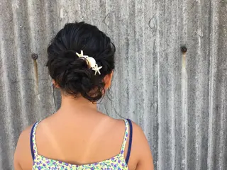 ロング ヘアアレンジ キッズ 野々村 朋美のヘアスタイル