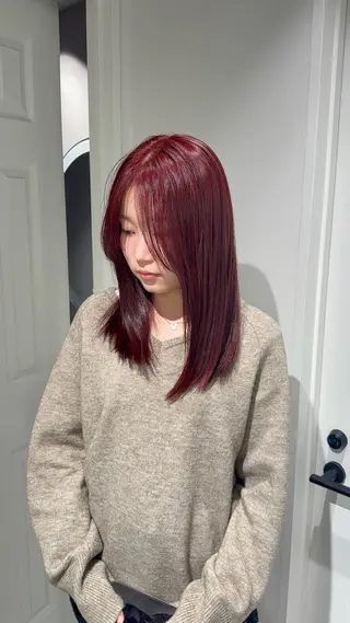 セミロング カラー 【派手髪】【個性派】 lilica💫⚡️のヘアスタイル