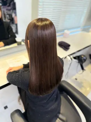 ロング カラー 韓国風グレージュ 🤍たくみ🤍のヘアスタイル