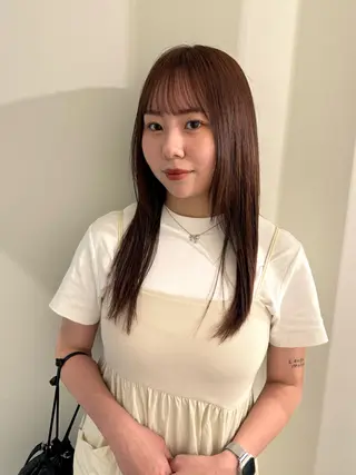 ロング カラー 内沼 恵留菜のヘアスタイル