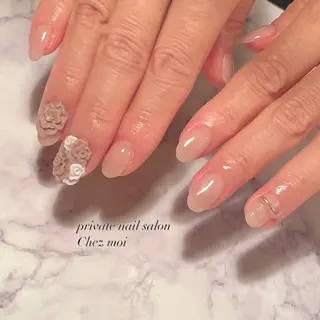 ネイル KOMINE TOMOKOのネイルデザイン