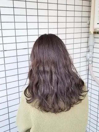ミディアム カラー La fith hair 池袋店所属・🔴赤み消し/ 艶カラー落合　優🔴のヘアスタイル
