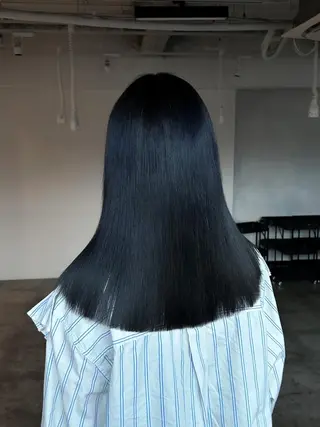 セミロング カラー ALBUM所属・Hinata🛸 ハイトーン美容師のヘアスタイル