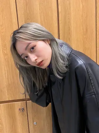 ショート カラー 透明感/ベージュ /kazui🐈のヘアスタイル