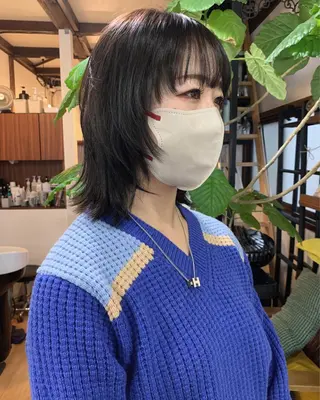 ミディアム カラー 【pejite】 Hinanoのヘアスタイル