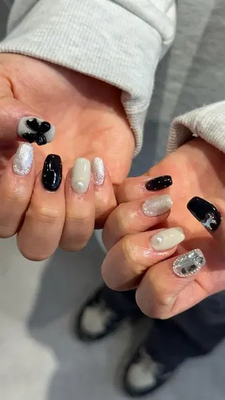 ネイル 🎀韓国レイヤー特化 🎀ベージュ/ミクのヘアスタイル