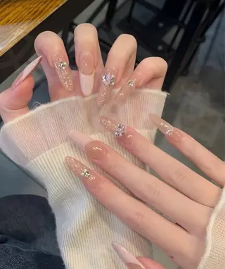 ネイル ETELUNA Nail 銀座店【パラジェル/フィルイン/チップスカルプ/マグネット/ニュアンス】所属・周 テイのネイルデザイン