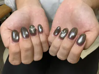 ネイル J&C Nail Salon吉祥寺所属・YU KIのネイルデザイン