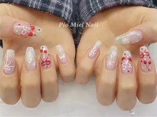 ネイル Pio Mielのネイルデザイン